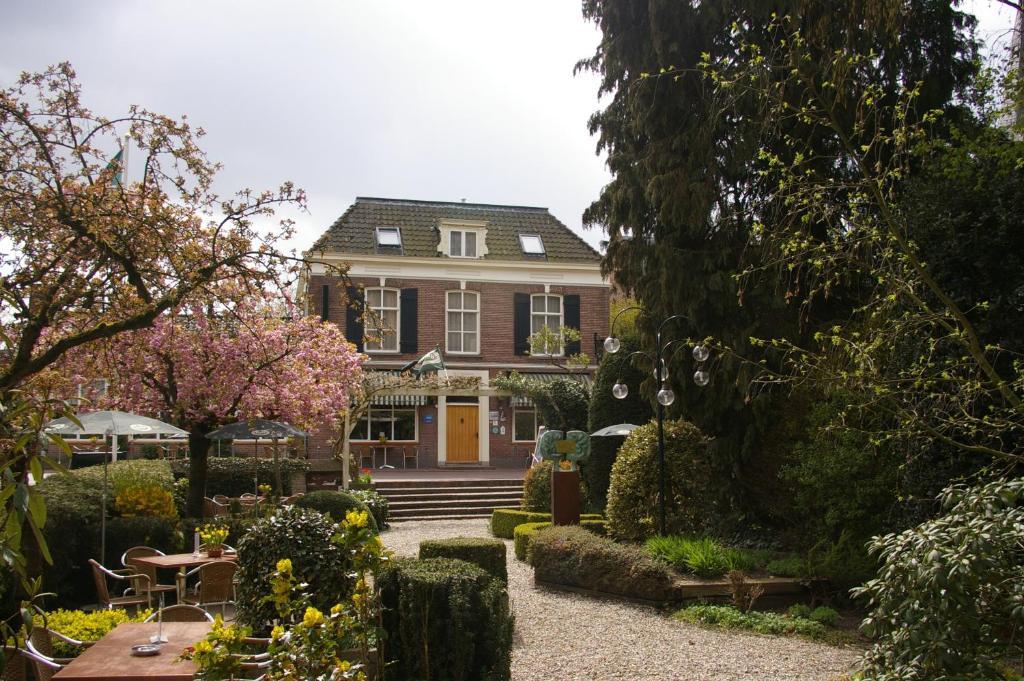 Landhotel De Hoofdige Boer Almen Exterior photo